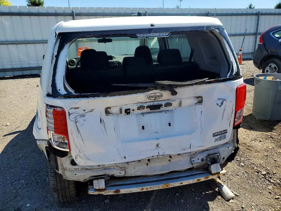 2015 SCION XB BASE  