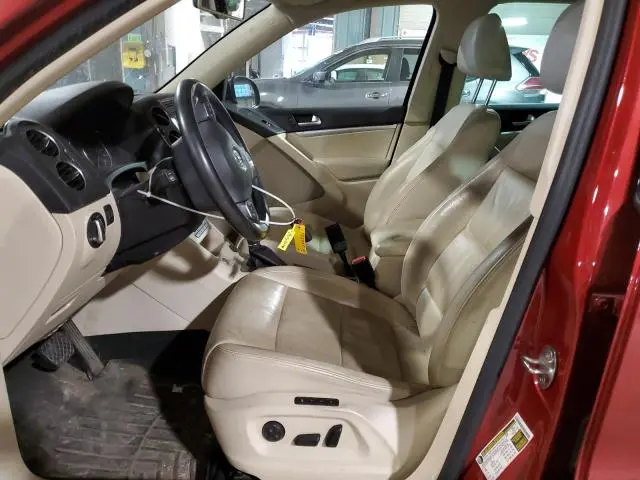 2013 VOLKSWAGEN TIGUAN S  