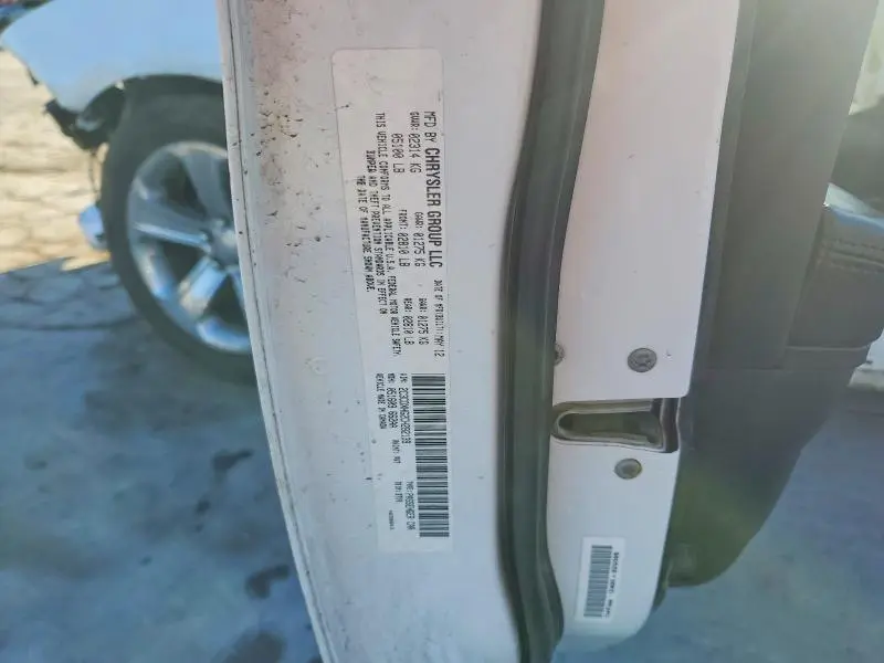 2012 DODGE CHARGER SXT  