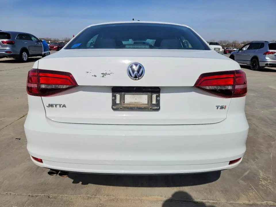 2016 VOLKSWAGEN JETTA   