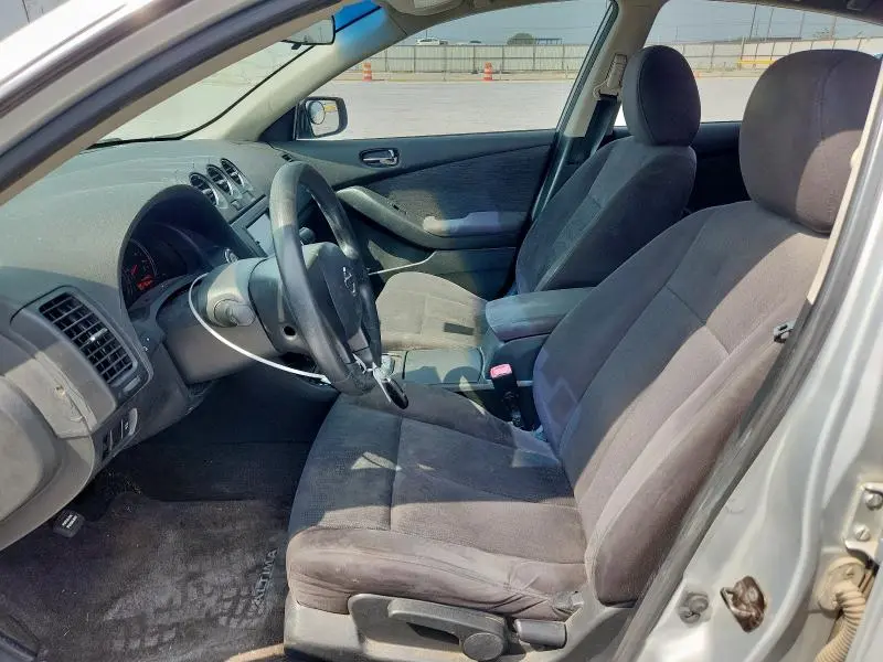 2010 NISSAN ALTIMA BASE  