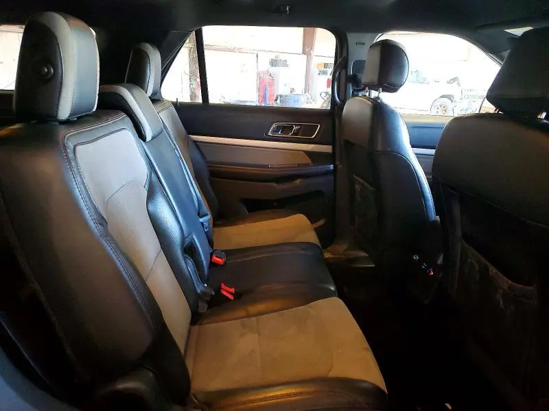 2017 FORD EXPLORER XLT  