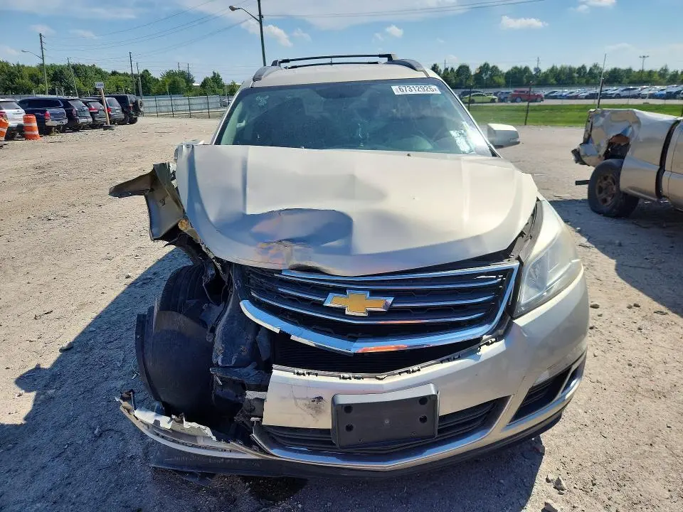 2014 CHEVROLET TRAVERSE LT  