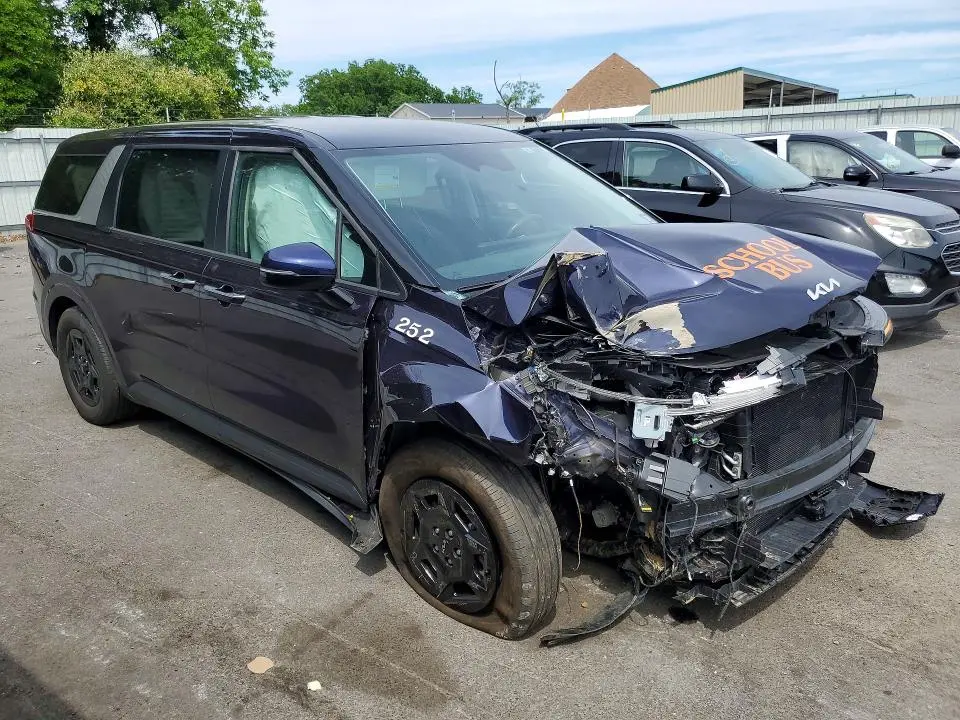 2025 KIA CARNIVAL LXS  