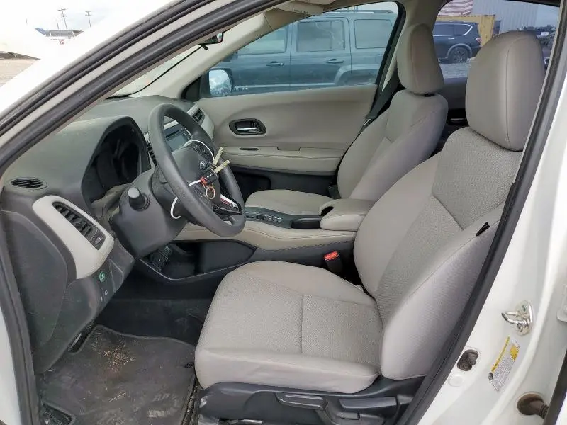 2018 HONDA HR-V LX  