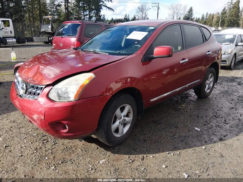 2013 NISSAN ROGUE S