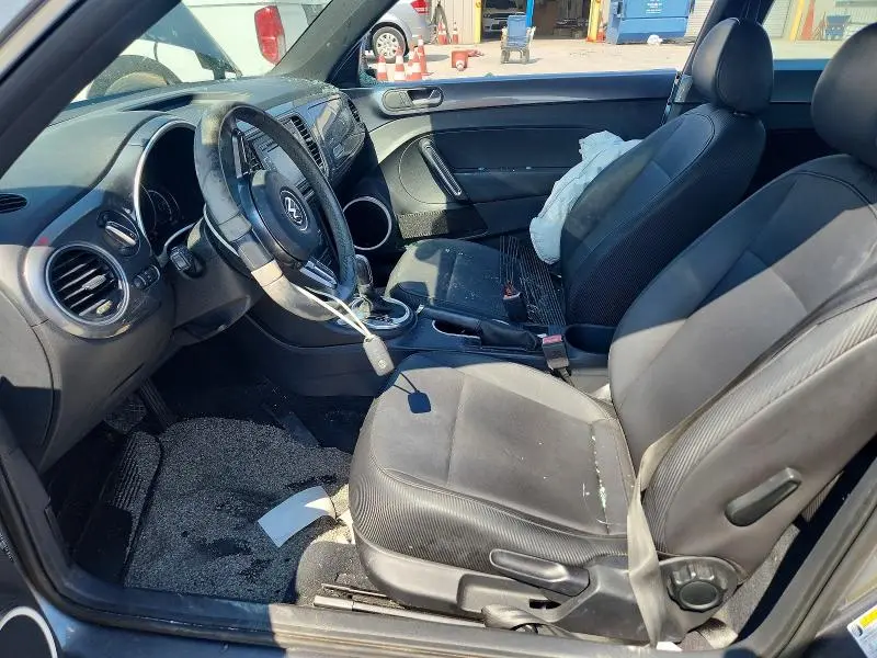 2015 VOLKSWAGEN BEETLE 1.8T  