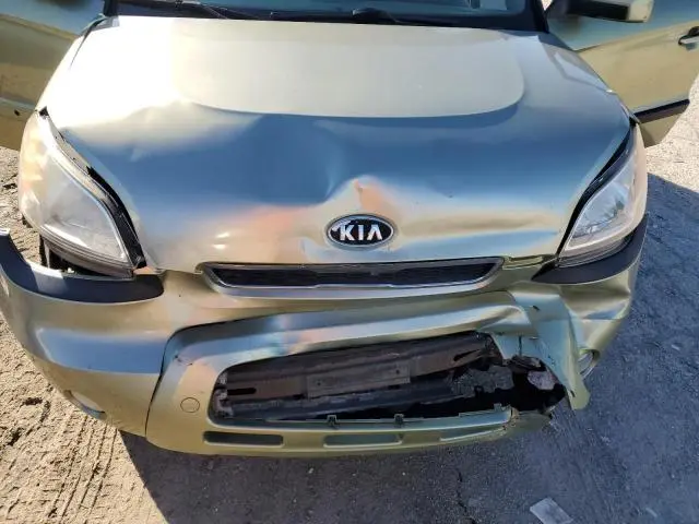 2011 KIA SOUL +  
