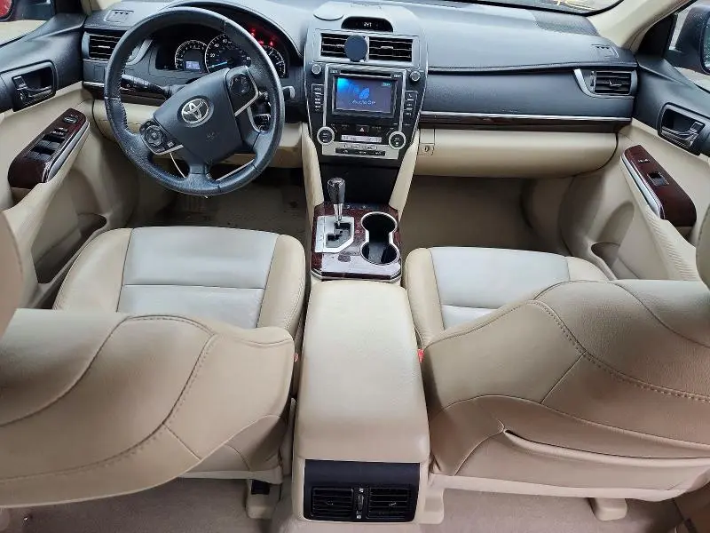 2012 TOYOTA CAMRY BASE  