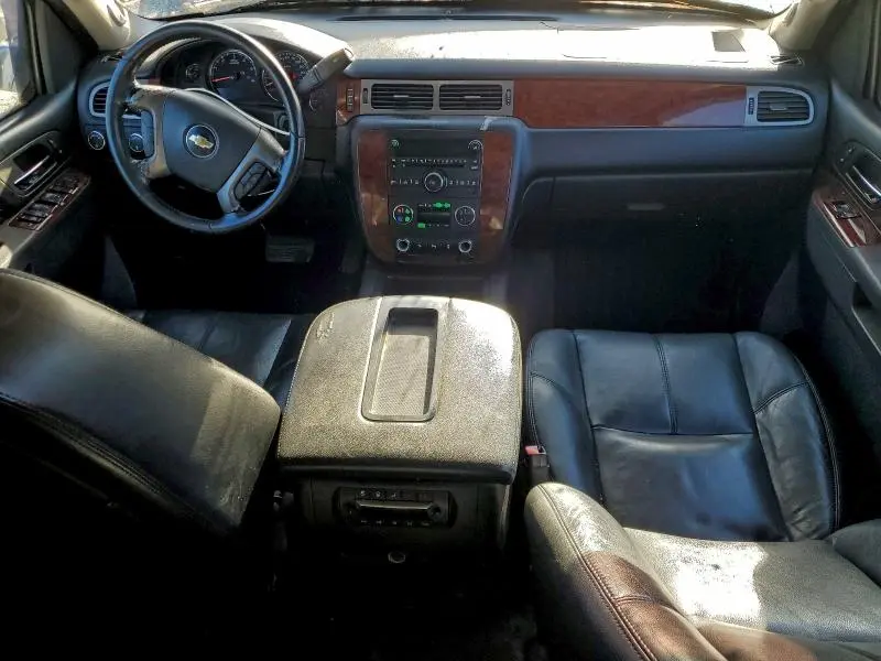 2014 CHEVROLET SUBURBAN K1500 LT  