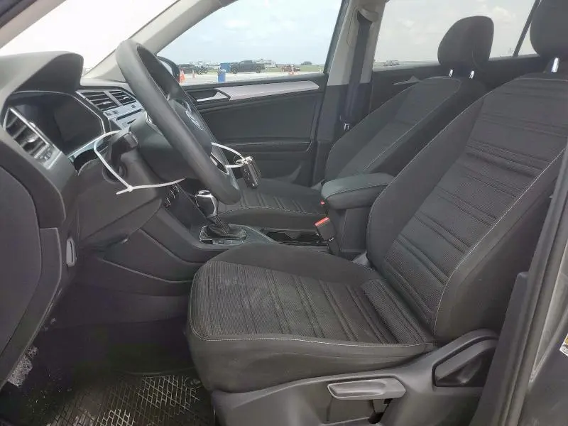 2022 VOLKSWAGEN TIGUAN S  