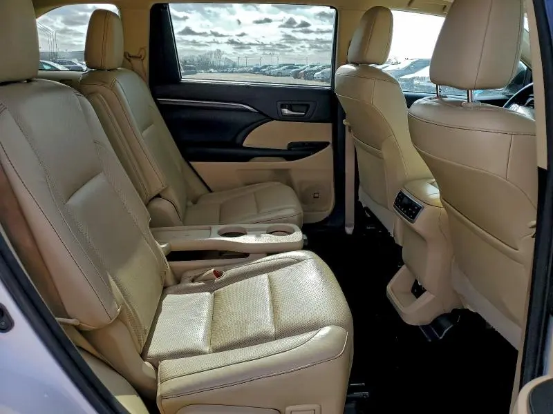 2015 TOYOTA HIGHLANDER LIMITED  