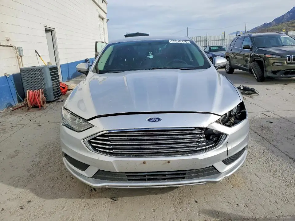2017 FORD FUSION SE HYBRID  