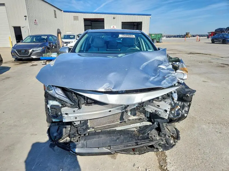 2023 TOYOTA CAMRY XLE  