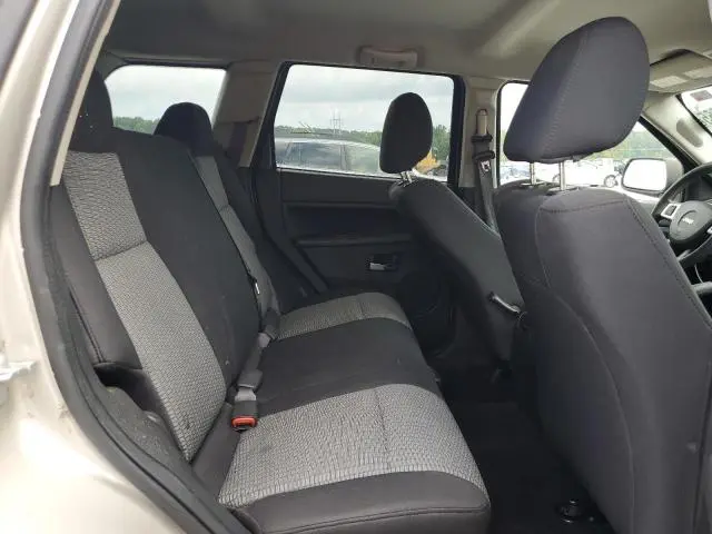 2010 JEEP GRAND CHEROKEE LAREDO  