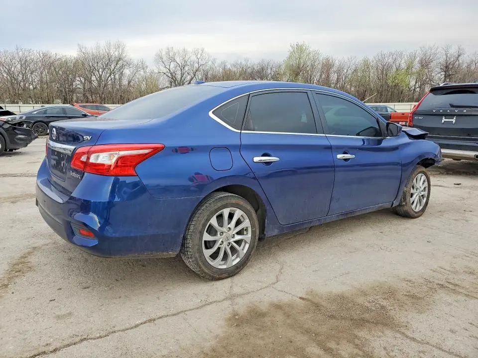 2019 NISSAN SENTRA SV  