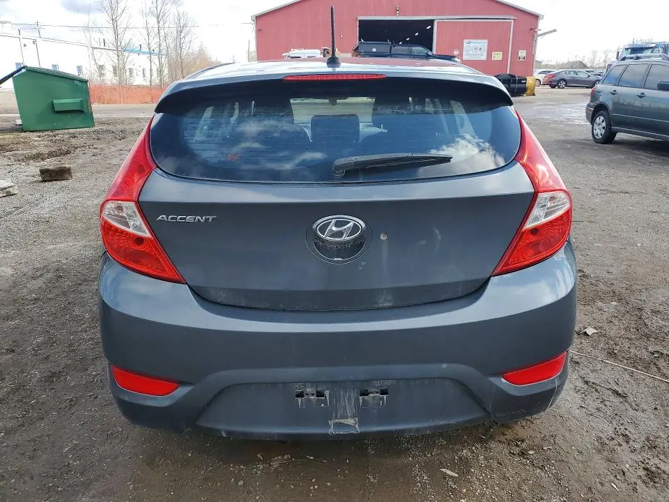2012 HYUNDAI ACCENT GS  