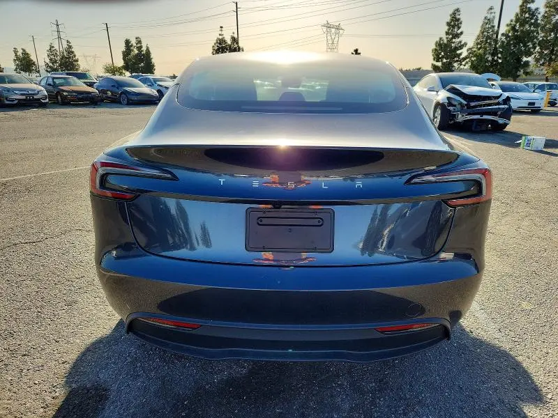 2025 TESLA MODEL 3   