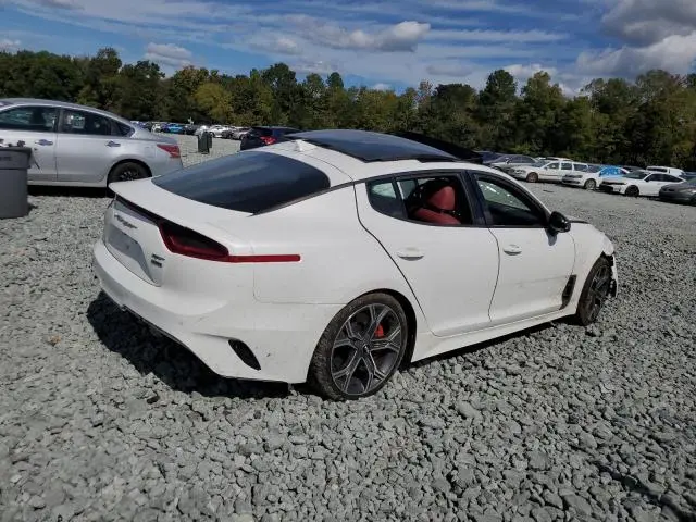 2021 KIA STINGER GT2  