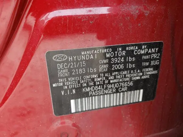 2017 HYUNDAI ELANTRA SE  