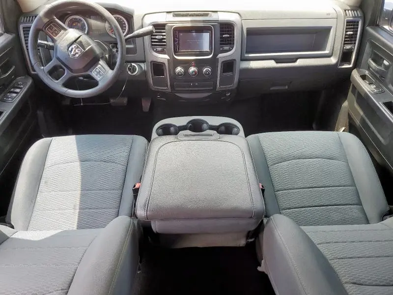 2015 RAM 1500 ST