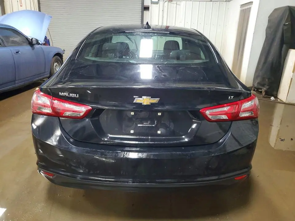 2022 CHEVROLET MALIBU LT  