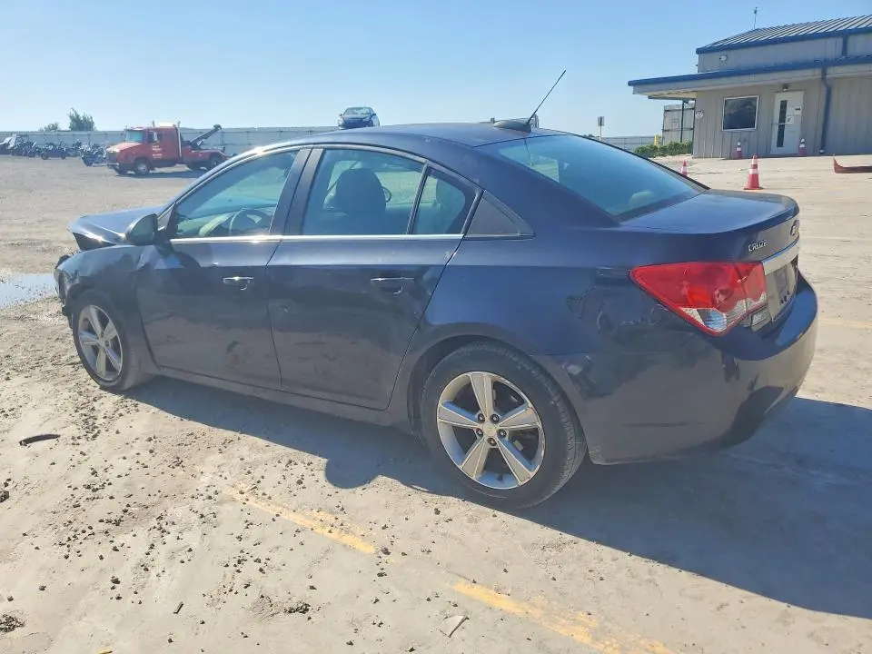 2015 CHEVROLET CRUZE LT  