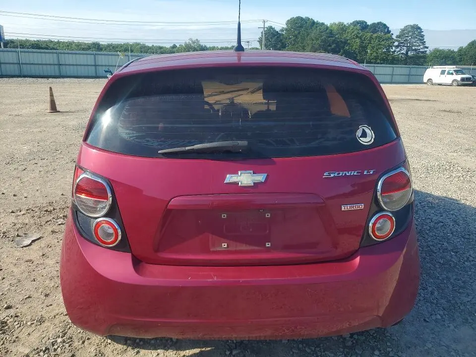 2014 CHEVROLET SONIC LT  