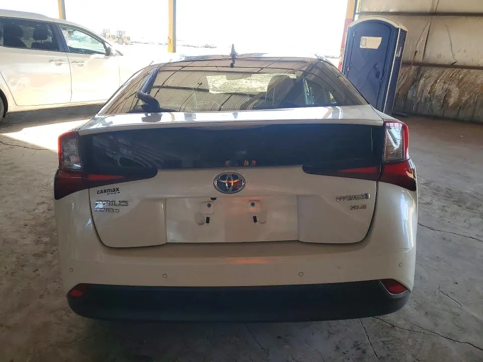 2019 TOYOTA PRIUS XLE AWD-E  