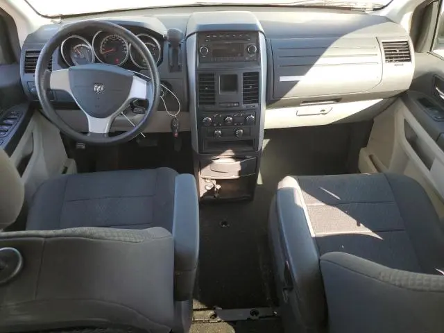 2010 DODGE GRAND CARAVAN SE  