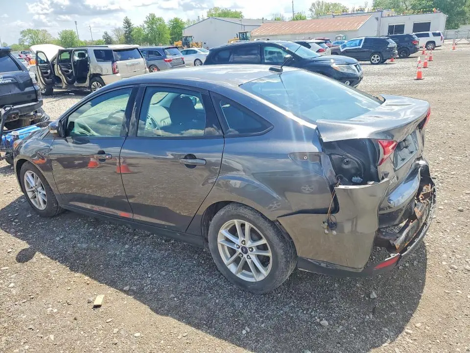 2015 FORD FOCUS SE  
