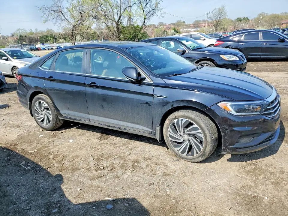 2021 VOLKSWAGEN JETTA SEL PREMIUM  