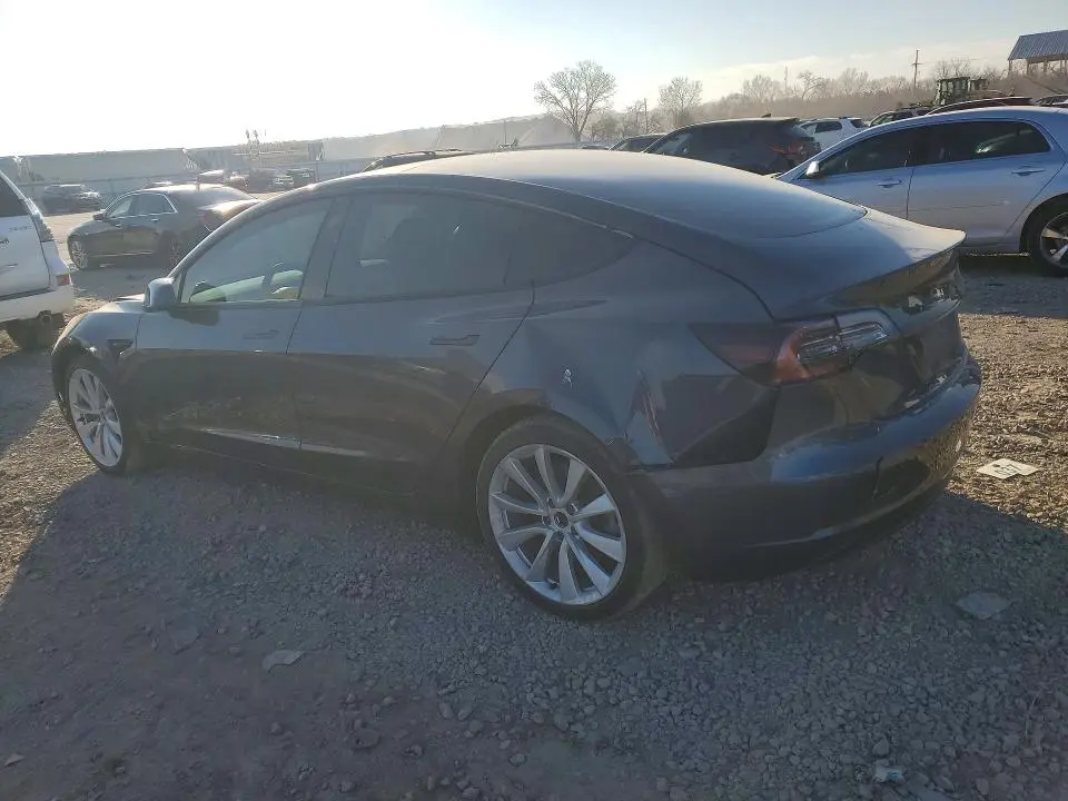 2021 TESLA MODEL 3   
