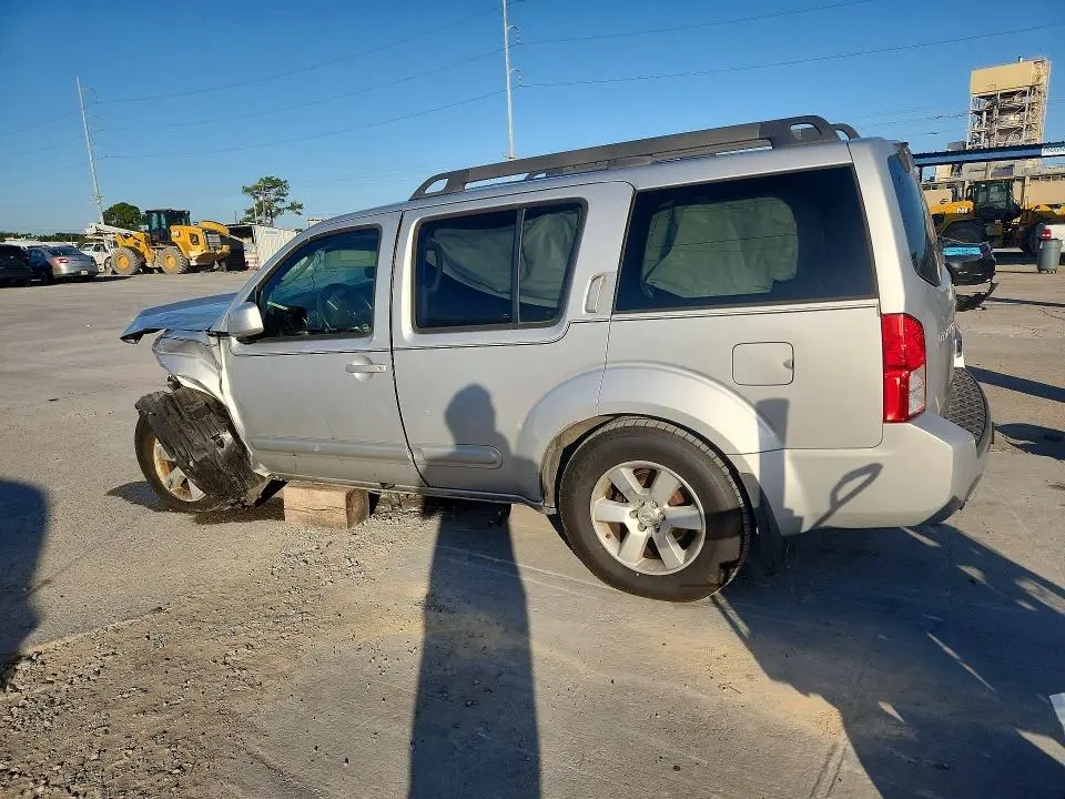 2012 NISSAN PATHFINDER S  