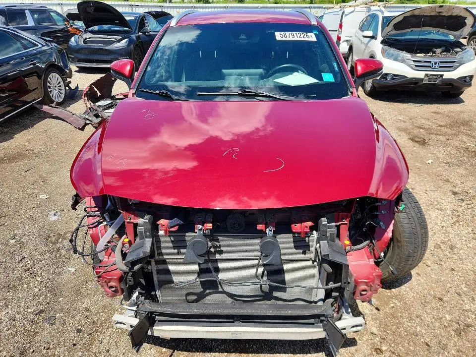 2021 TOYOTA VENZA XLE  