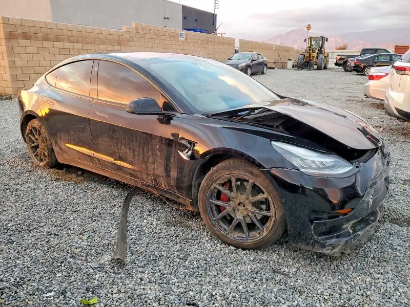 2018 TESLA MODEL 3   