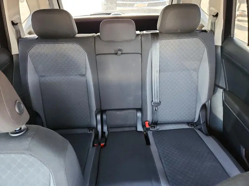 2018 VOLKSWAGEN TIGUAN S  