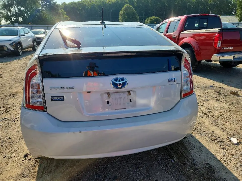 2015 TOYOTA PRIUS PERSONA SERIES  