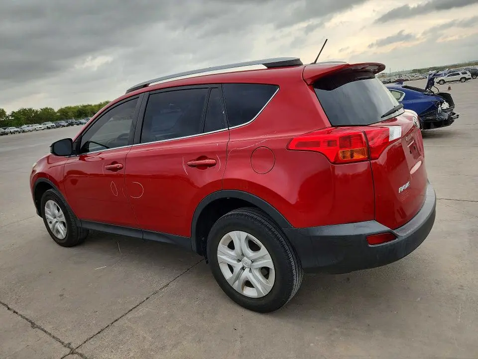 2015 TOYOTA RAV4 LE  