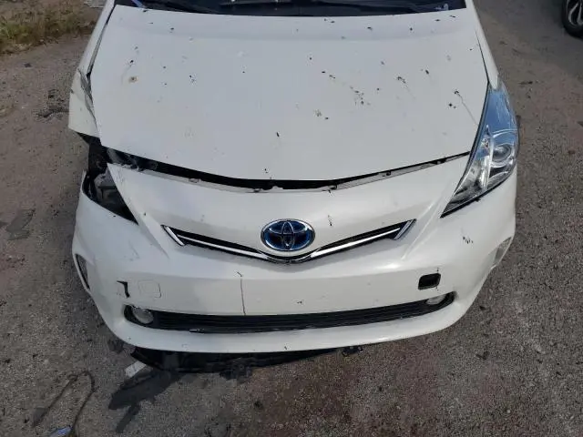 2013 TOYOTA PRIUS V   
