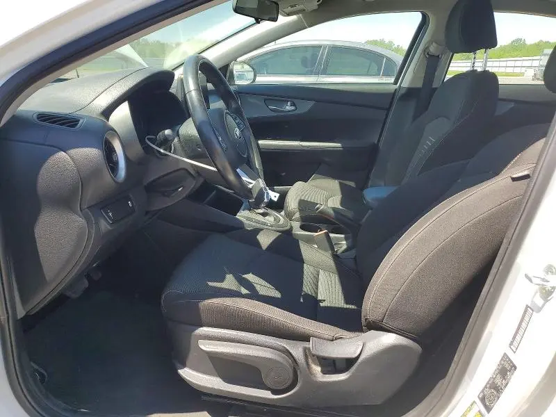 2021 KIA FORTE FE  