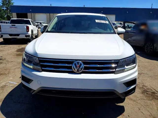 2021 VOLKSWAGEN TIGUAN SE  