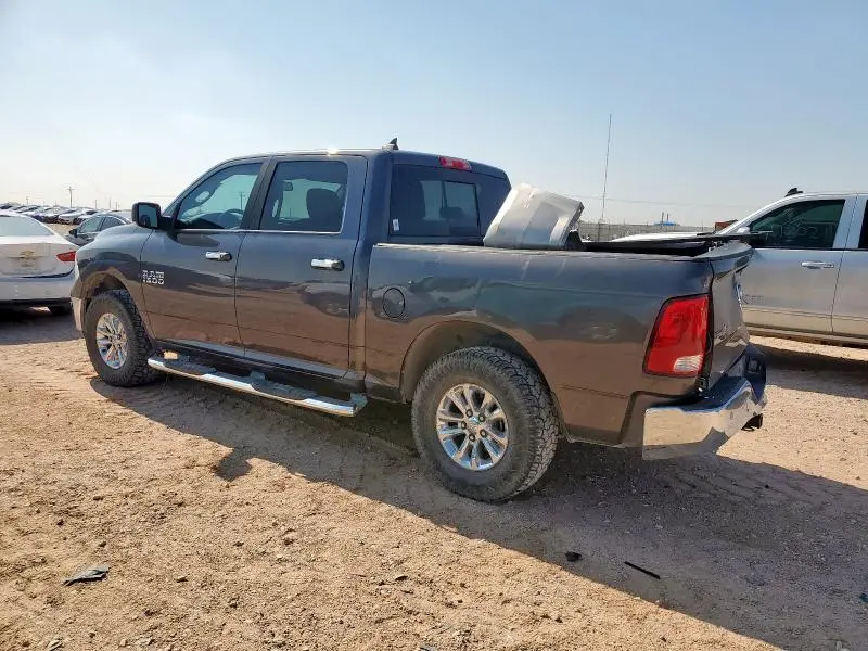 2016 RAM 1500 SLT  