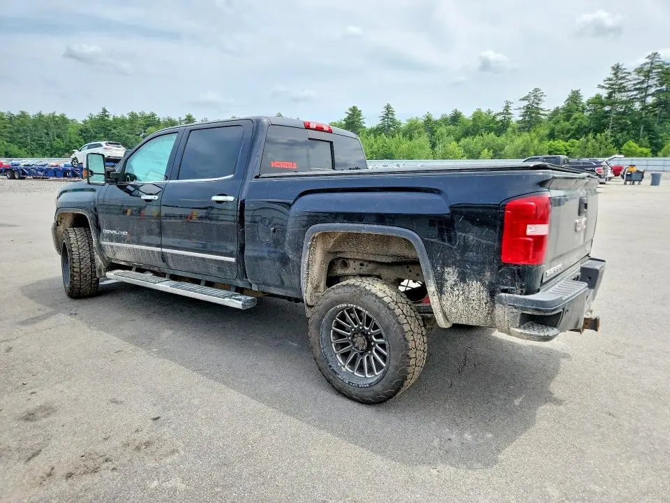 2017 GMC SIERRA K2500 DENALI  