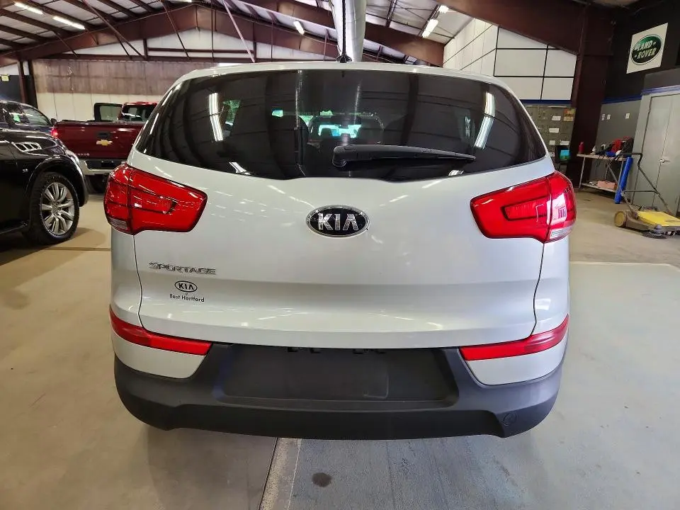 2016 KIA SPORTAGE LX  