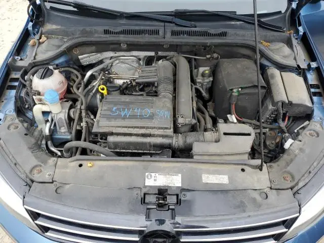 2017 VOLKSWAGEN JETTA SE  