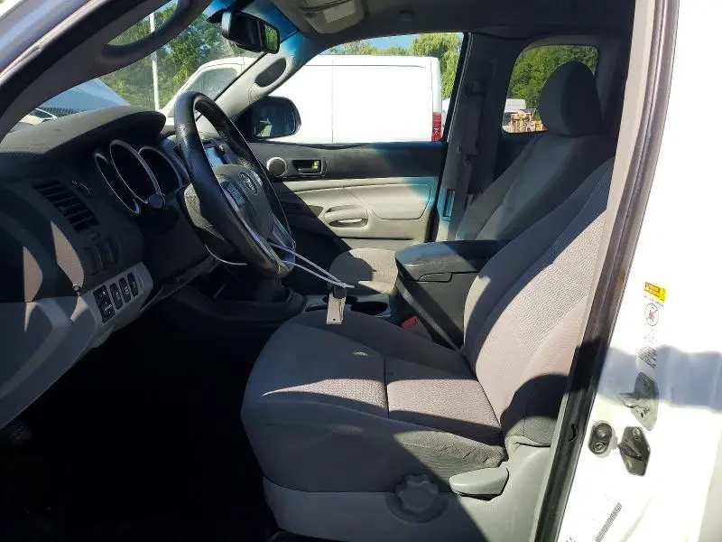2013 TOYOTA TACOMA BASE  