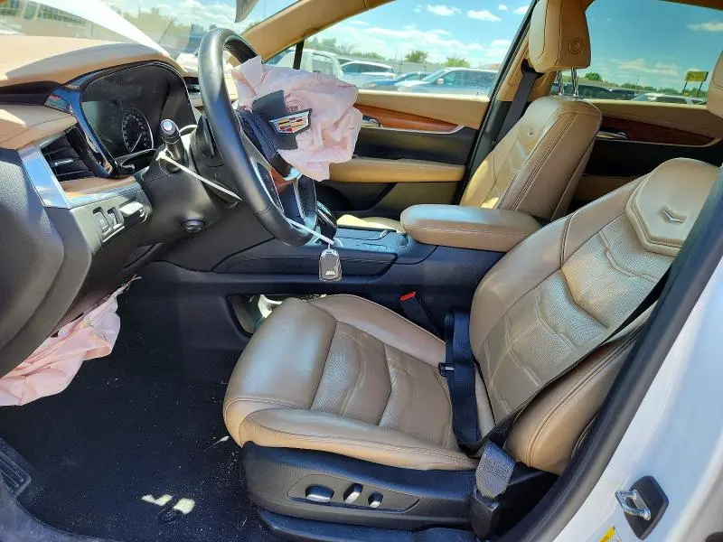 2018 CADILLAC XT5 PLATINUM  