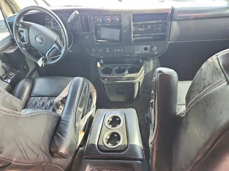 2023 GMC SAVANA G2500  