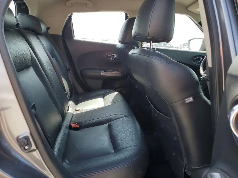 2015 NISSAN JUKE S  